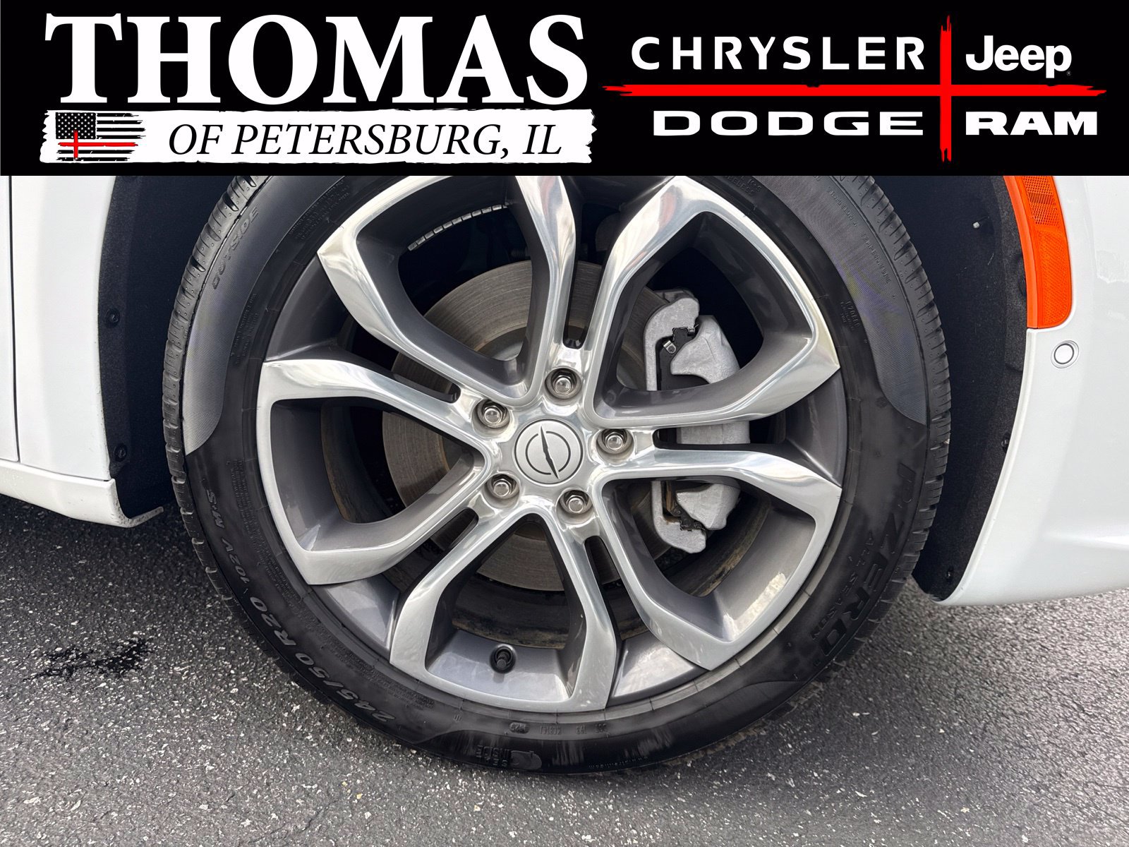 Used 2026 Chrysler Pacifica Pinnacle AWD/4WD image 9