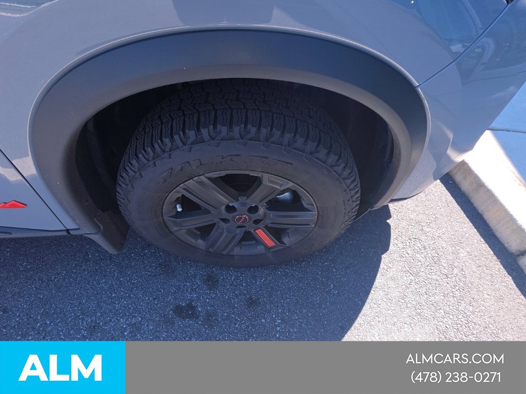 Used 2026 Nissan Rogue SV AWD/4WD image 13