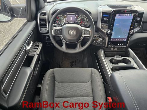 Used 2025 RAM 1500 Big Horn AWD/4WD image 17