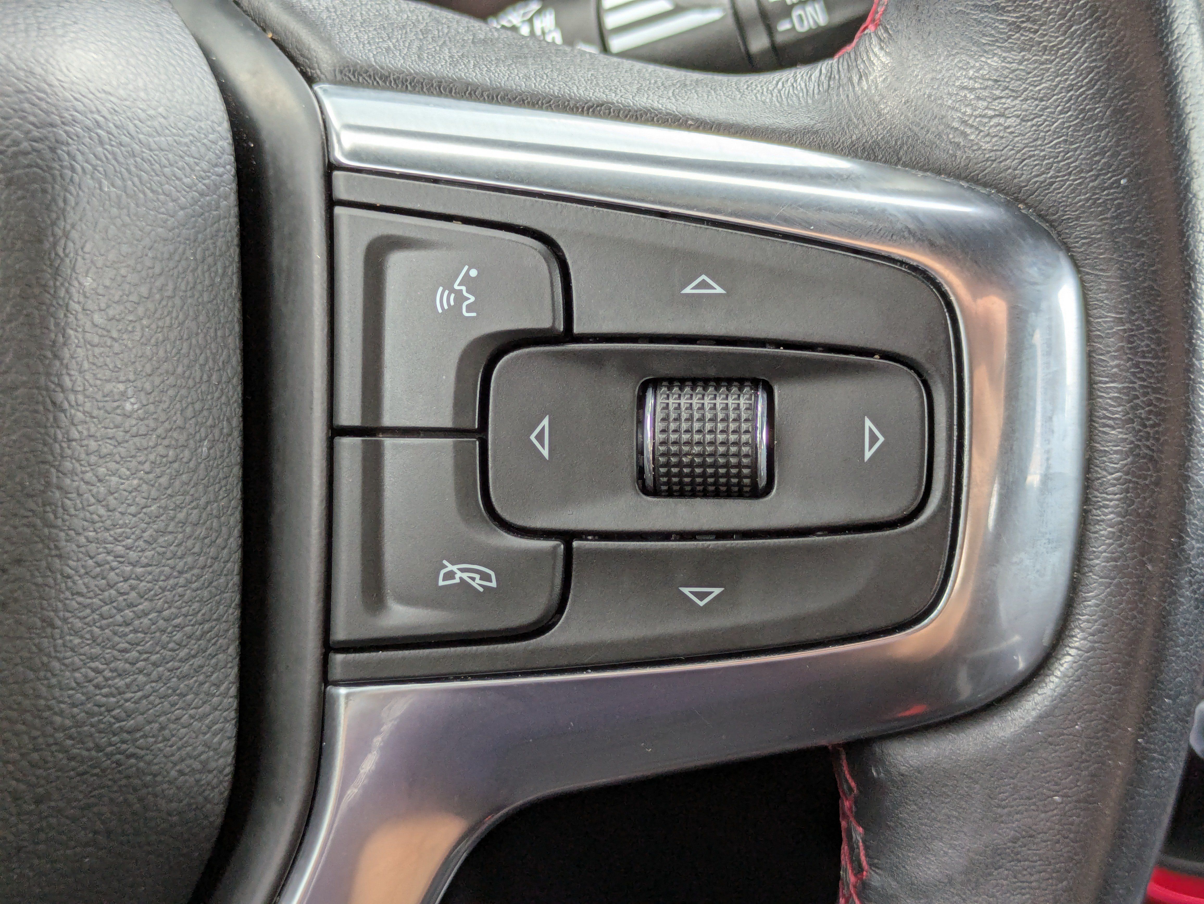 Used 2022 Chevrolet Blazer RS w/ Enhanced Convenience Package FWD image 26