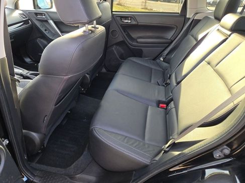 Used 2017 Subaru Forester 2.5i Limited image 16