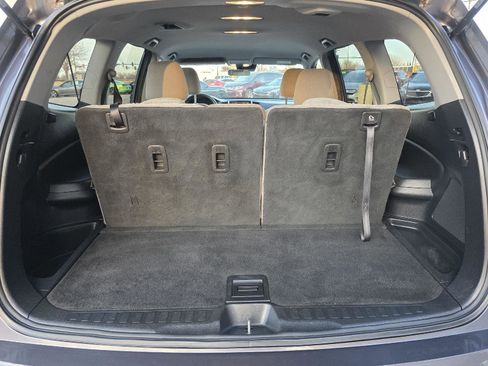 Used 2019 Honda Pilot LX image 29