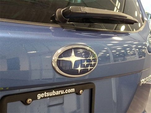 Used 2018 Subaru Forester 2.5i Premium w/ All-Weather Package image 28