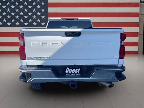 Used 2023 Chevrolet Silverado 2500 LT w/ Convenience Package image 4
