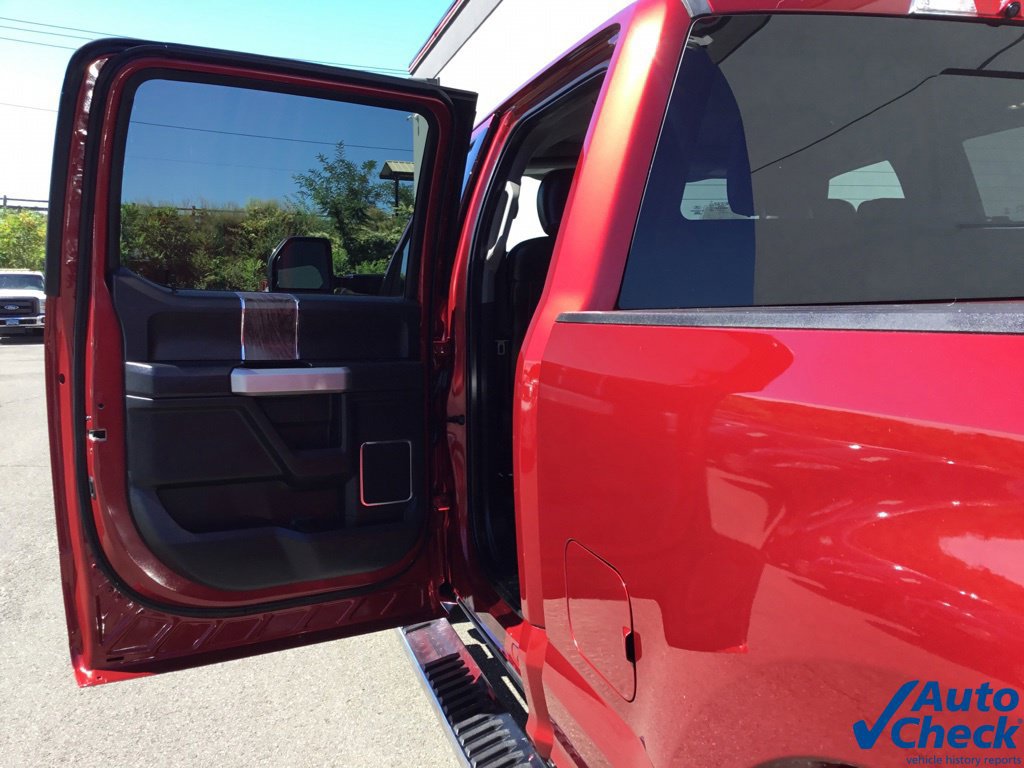 Used 2019 Ford F250 Lariat w/ Chrome Package AWD/4WD image 31