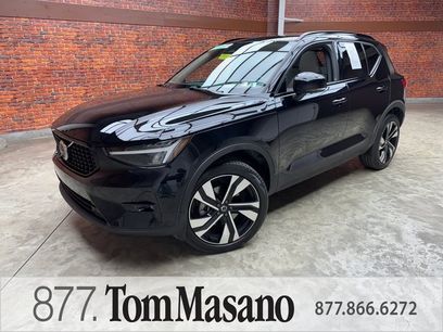 Used 2024 Volvo XC40 B5 Plus w/ Climate Package