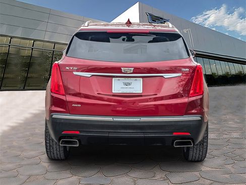 Used 2019 Cadillac XT5 Premium Luxury image 3