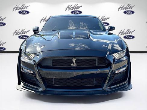 Certified 2021 Ford Mustang Shelby GT500 w/ Carbon Fiber Track Pack RWD image 2