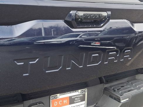 Used 2024 Toyota Tundra Limited image 30