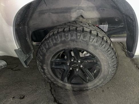 Used 2021 Chevrolet Silverado 1500 LT Trail Boss w/ Bed Protection Package image 25