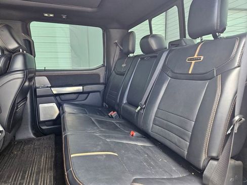 Used 2024 Ford F350 Platinum image 17