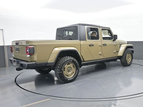 New 2026 Jeep Gladiator Willys AWD/4WD image 6
