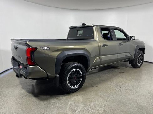 New 2026 Toyota Tacoma TRD Off-Road image 3