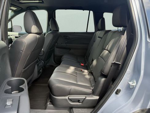 Certified 2023 Honda Passport TrailSport image 11