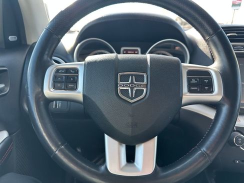 Used 2019 Dodge Journey GT image 35
