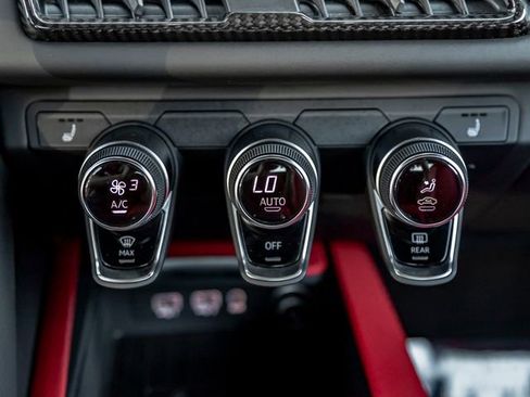 Used 2023 Audi R8 V10 performance image 23