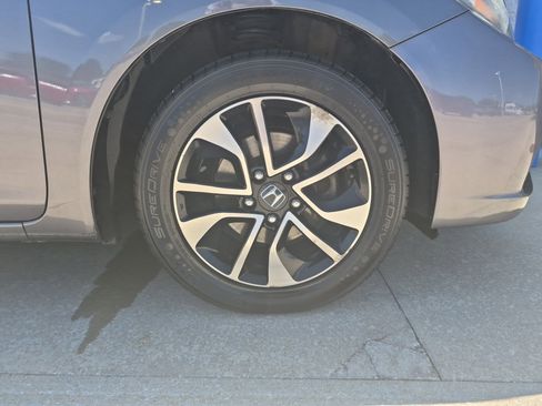 Used 2014 Honda Civic EX image 32