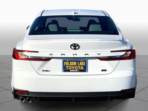 New 2026 Toyota Camry SE image 4