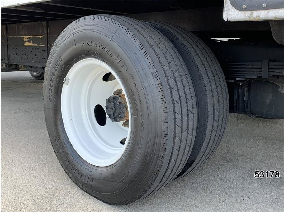 Used 2024 Ford E-450 and Econoline 450 Super Duty w/ Power Windows & Locks Group RWD image 21