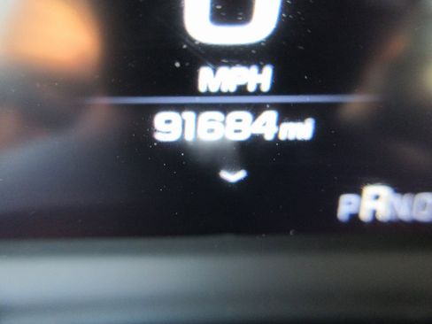 Used 2020 GMC Yukon Denali w/ Denali Ultimate Package image 32