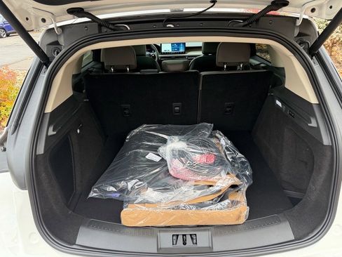 New 2026 Lincoln Corsair Grand Touring image 17