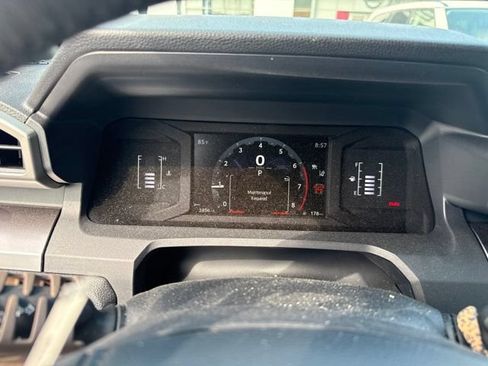 Used 2026 Toyota 4Runner SR5 AWD/4WD image 11