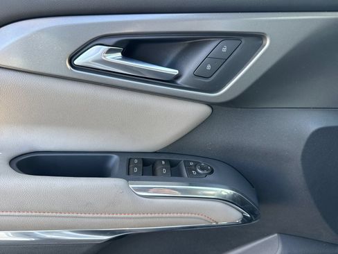 New 2026 Chevrolet Traverse LT FWD image 10