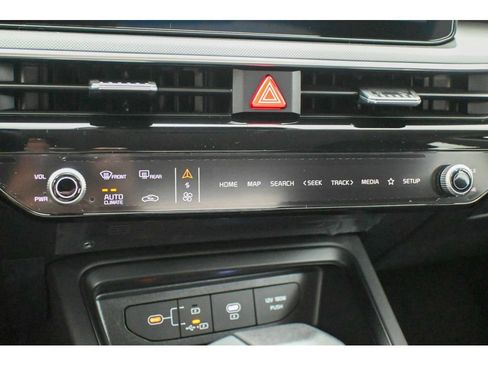 New 2026 Kia K5 LXS image 28