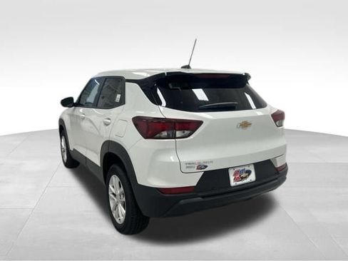 New 2026 Chevrolet TrailBlazer LS w/ LS Convenience Package AWD/4WD image 16