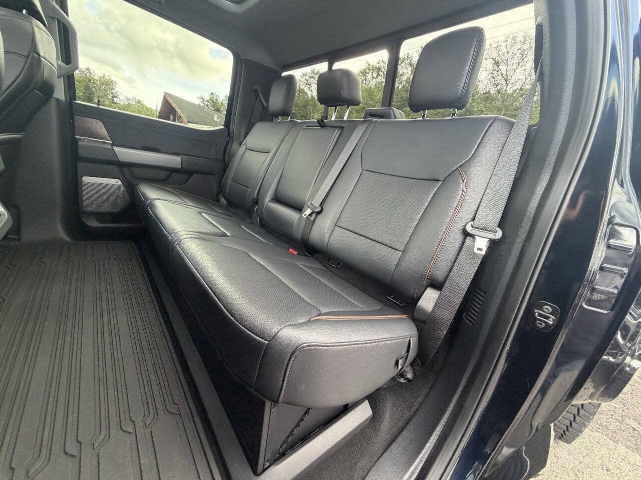 Used 2025 Ford F450 Lariat w/ Lariat Ultimate Package AWD/4WD image 33