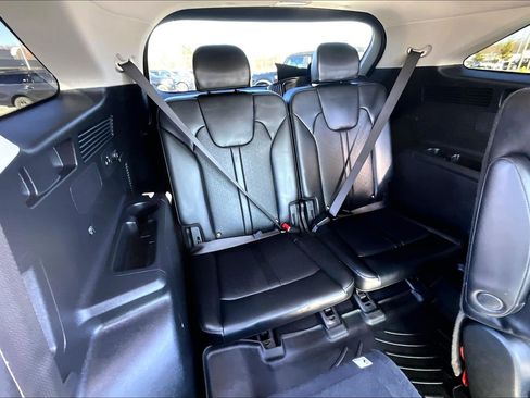 Used 2022 Kia Sorento EX w/ Panoramic Sunroof Package image 28