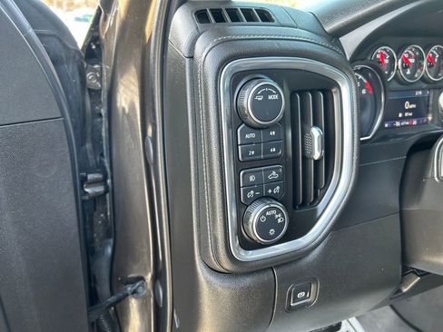 Certified 2021 Chevrolet Silverado 1500 LT Trail Boss w/ Convenience Package II image 24