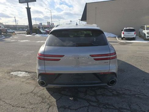 Used 2022 Genesis GV70 3.5T Sport w/ Sport Prestige Package image 6