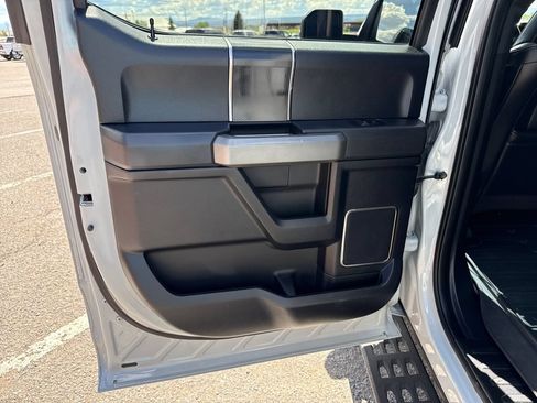 Used 2017 Ford F150 Raptor w/ Equipment Group 802A Luxury AWD/4WD image 29