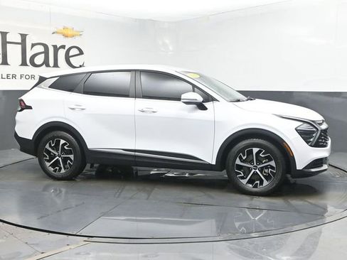 Used 2025 Kia Sportage EX image 49