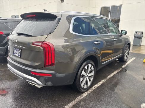 Used 2022 Kia Telluride S image 4