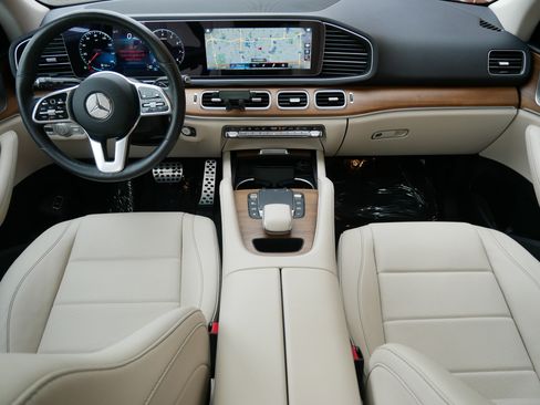 Used 2022 Mercedes-Benz GLE 350 4MATIC w/ 3rd Row Seat Package image 12