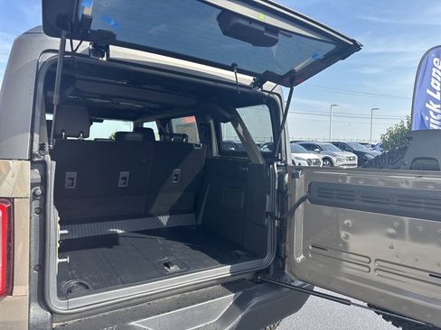 New 2025 Ford Bronco Big Bend w/ Black Diamond Package image 18