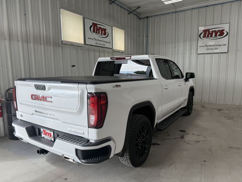Used 2026 GMC Sierra 1500 Elevation AWD/4WD image 3