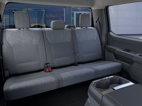 New 2026 Ford F250 XLT w/ FX4 Off-Road Package image 11