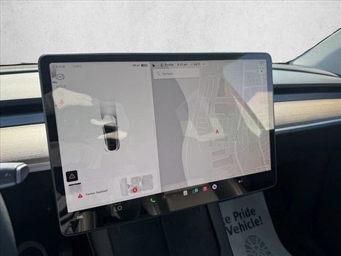 Used 2023 Tesla Model Y Long Range image 12