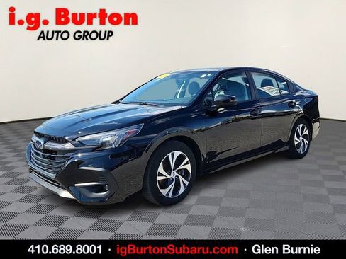 Used 2023 Subaru Legacy Premium image 3