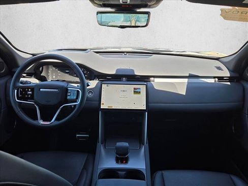 Certified 2026 Land Rover Discovery Sport Landmark AWD/4WD image 19