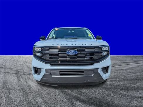 Certified 2026 Ford Expedition Max Active AWD/4WD image 9