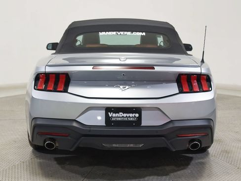 Used 2024 Ford Mustang Premium RWD image 8