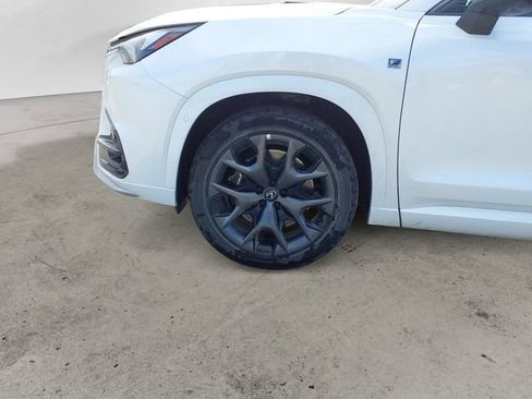 Certified 2025 Lexus TX 500h AWD image 11