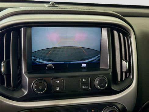 Used 2022 GMC Canyon Elevation w/ Trailering Package image 7