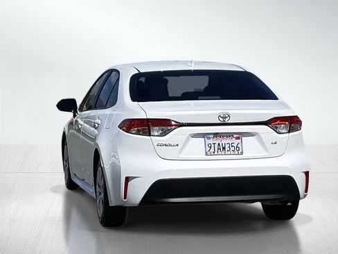 Certified 2025 Toyota Corolla LE image 6