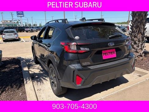 Used 2024 Subaru Crosstrek 2.0i Premium w/ Crosstrek Mirror Package image 12