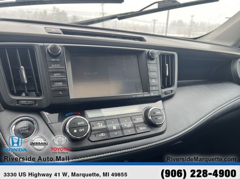 Used 2017 Toyota RAV4 XLE image 17